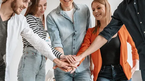 激情狂欢三连击！龙困浅滩，全胜客强势逆袭登场！